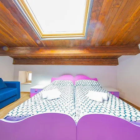 Two Hearts Apartment Cefalu